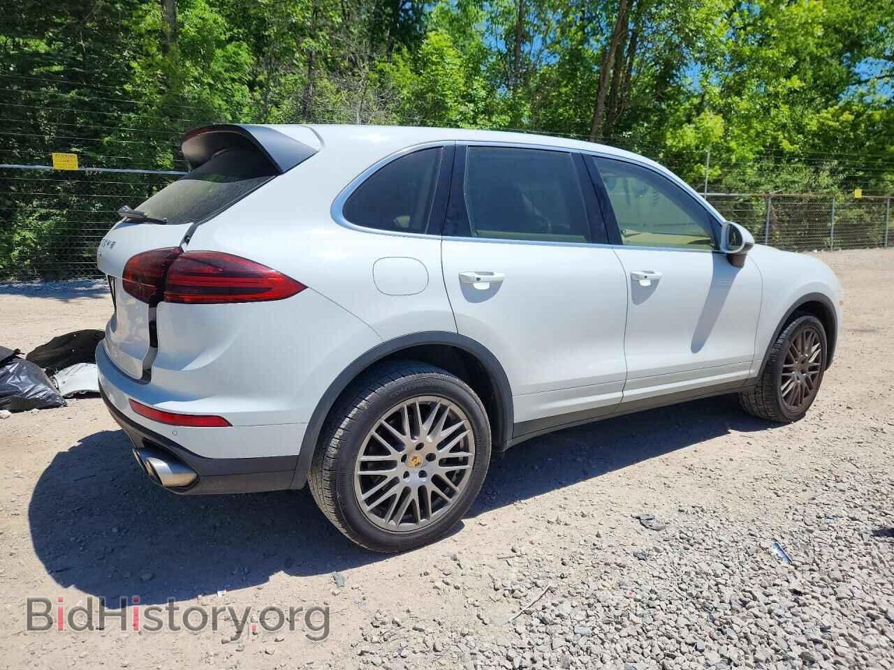 2016 PORSCHE CAYENNE - VIN: WP1AB2A22GLA95260 - Photo 3