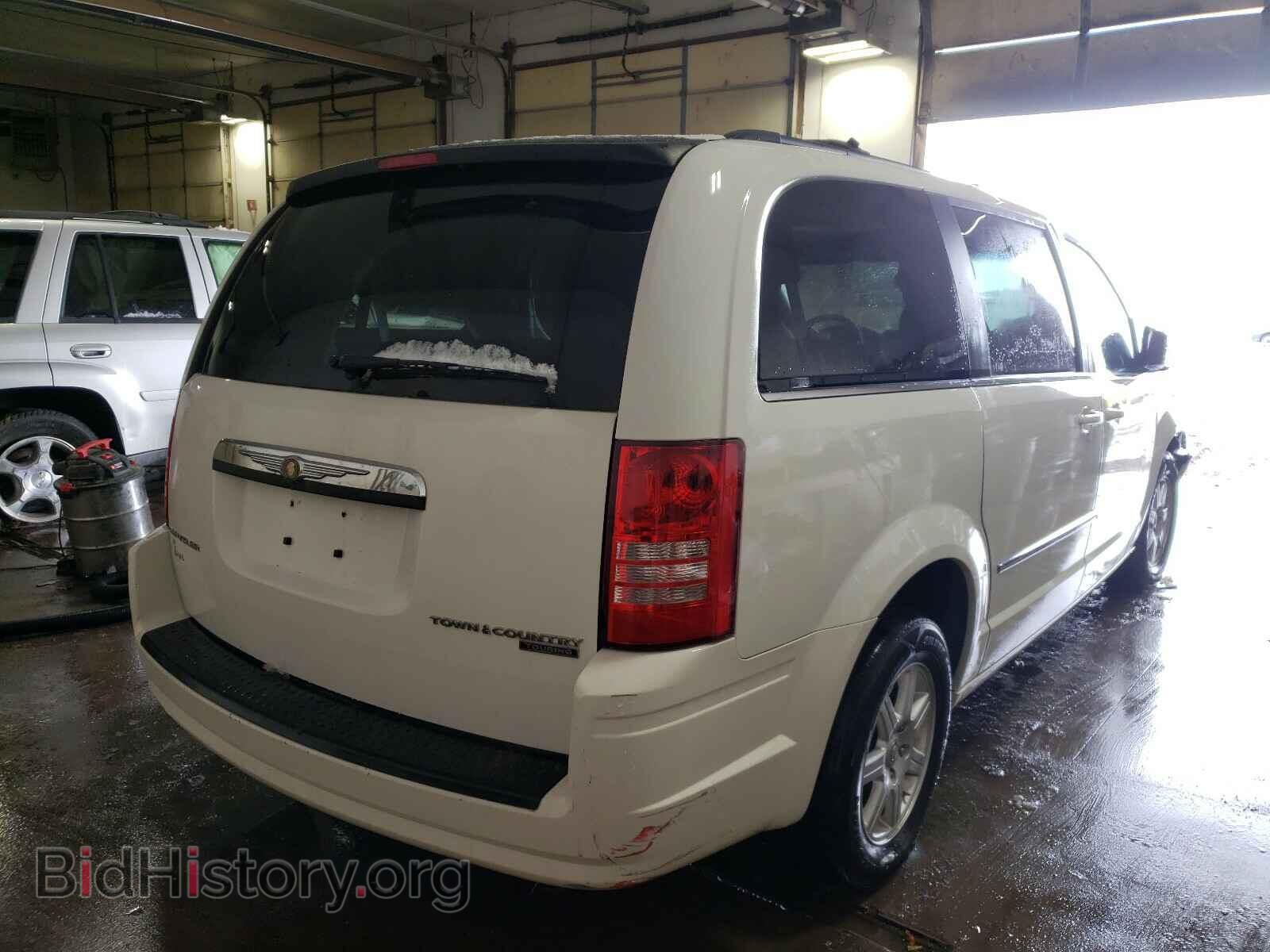2010 CHRYSLER MINIVAN - VIN: 2A4RR5D19AR441138 - Photo 4