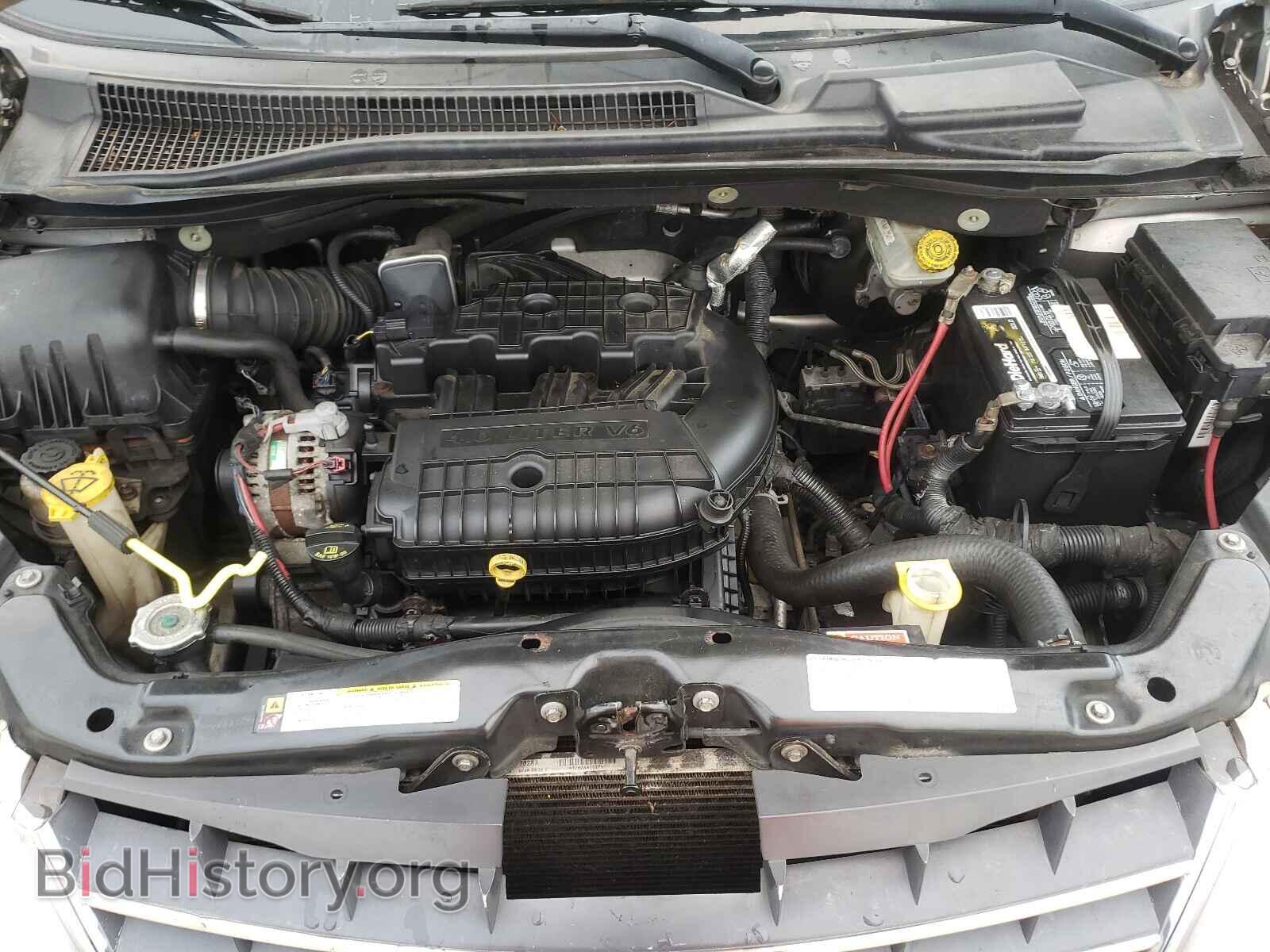 2008 CHRYSLER MINIVAN - VIN: 2A8HR64X88R767737 - Фото 7