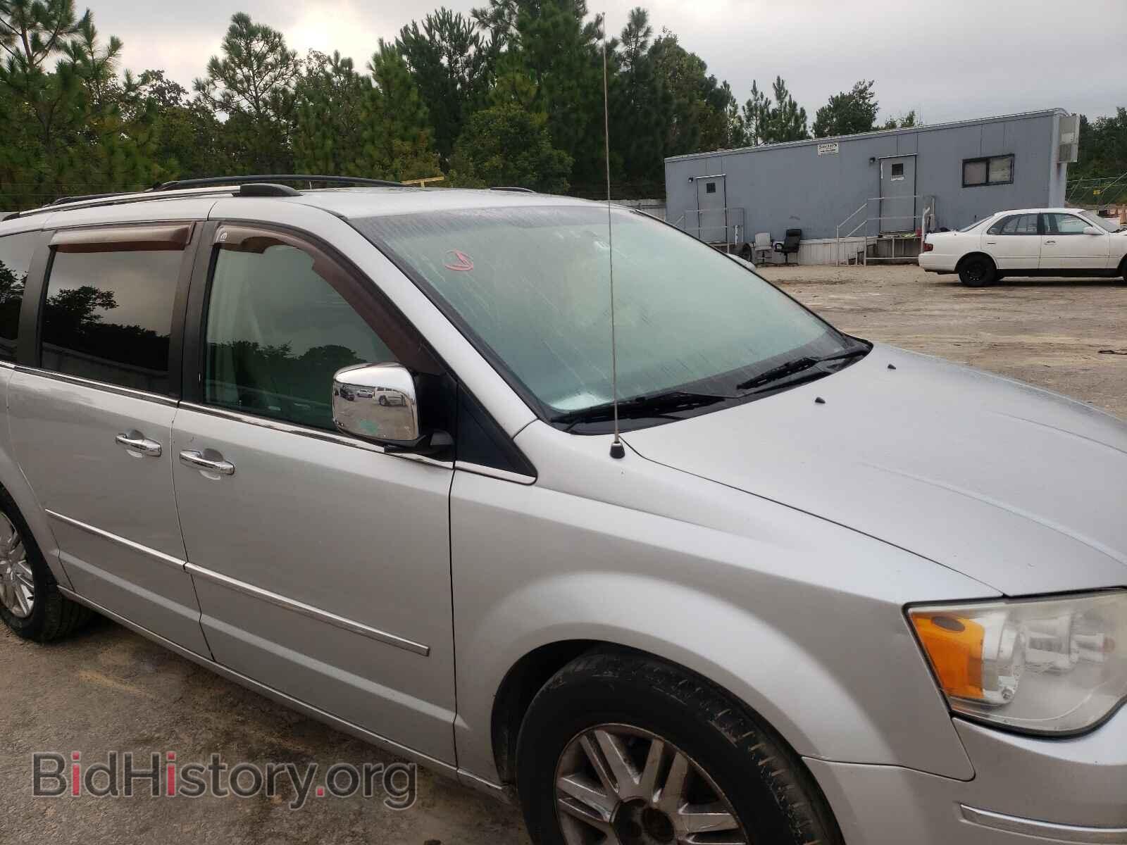 2008 CHRYSLER MINIVAN - VIN: 2A8HR64X88R767737 - Фото 9