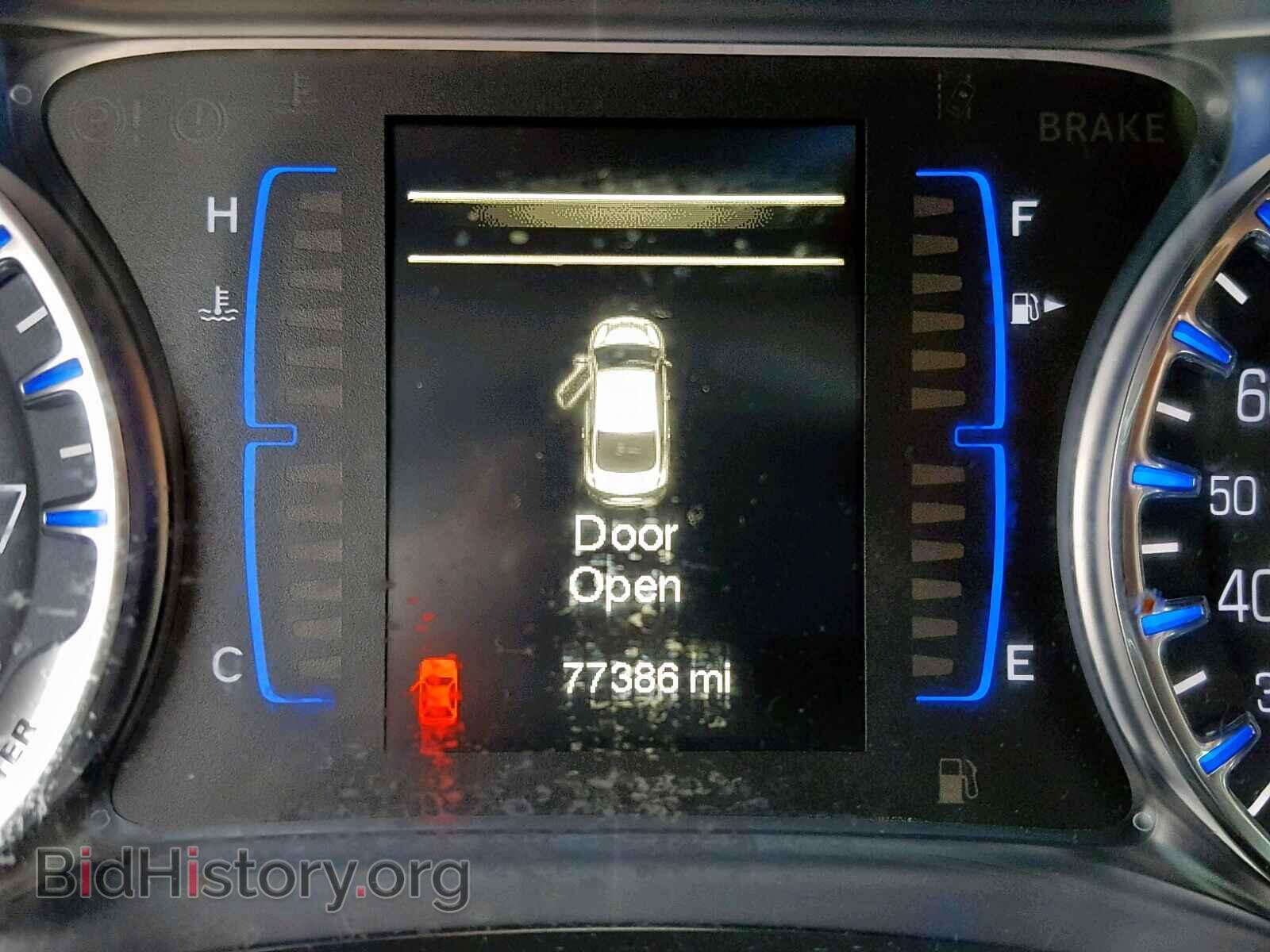 2015 CHRYSLER 200 - VIN: 1C3CCCAB7FN608314 - Фото 8