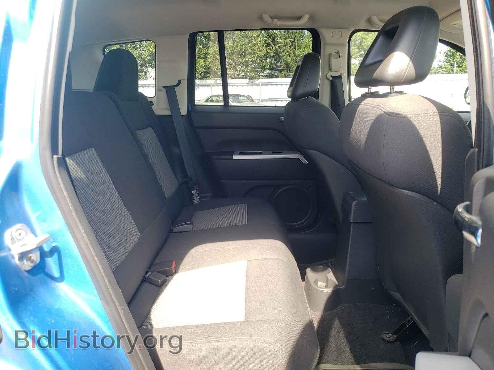2008 JEEP COMPASS - VIN: 1J8FT47068D561217 - Photo 6