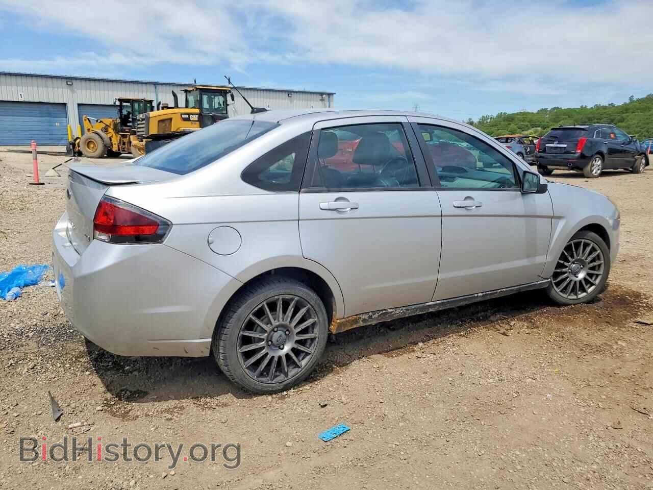2011 FORD FOCUS - VIN: 1FAHP3GN7BW110762 - Photo 3