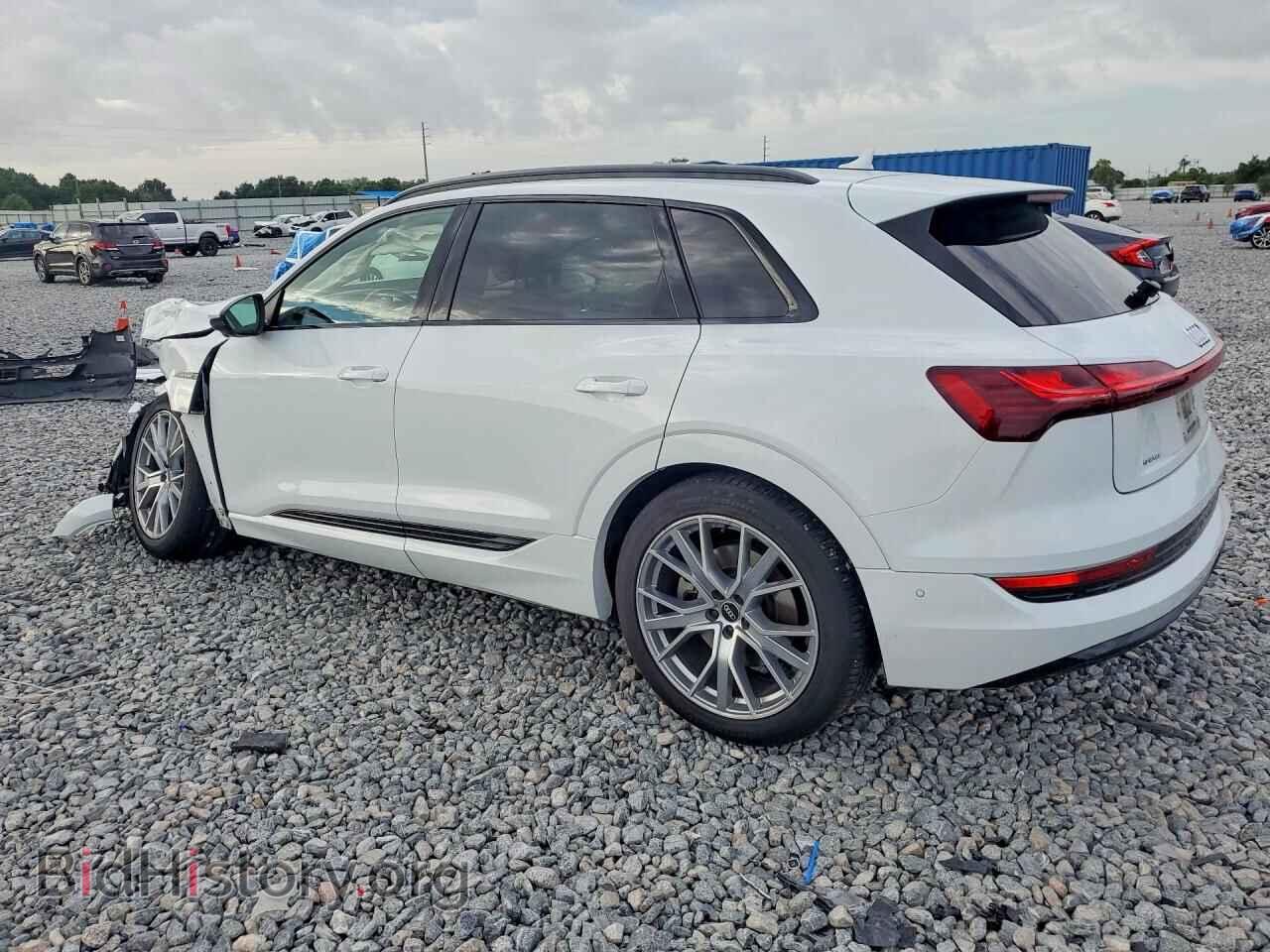 2021 AUDI E-TRON - VIN: WA1VAAGE9MB014672 - Photo 2