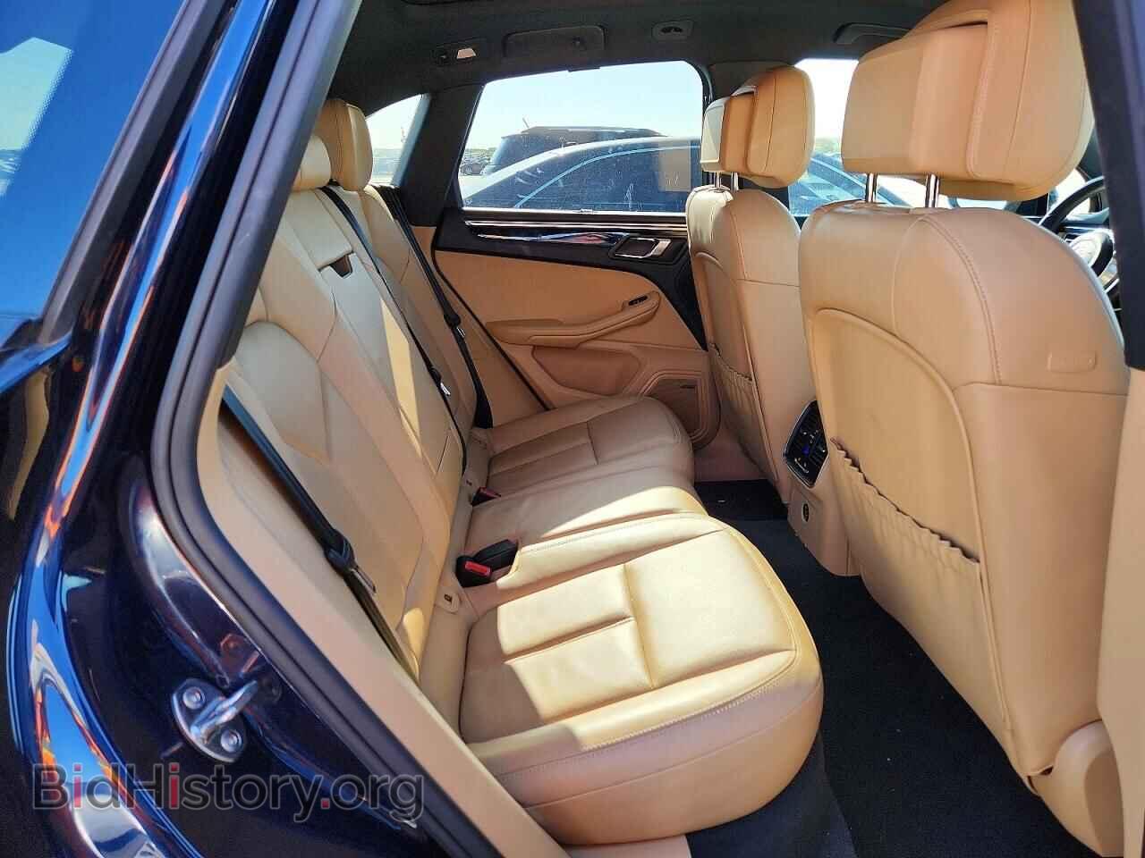 2017 Porsche MACAN (VIN WP1AA2A59HLB08049) — photo 11 of 13