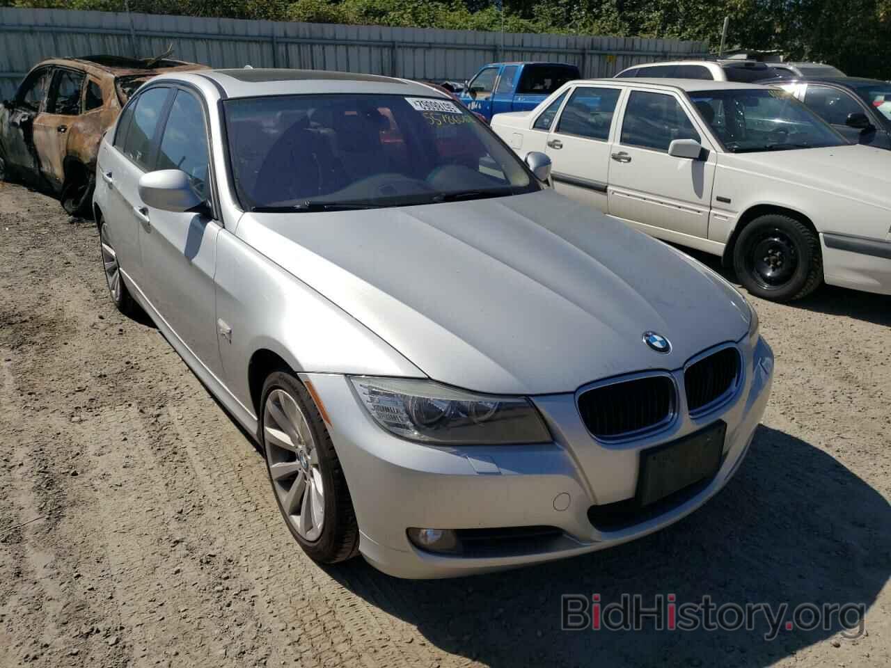 Фотография WBAPK5C51BA995086 - BMW 3 SERIES 2011