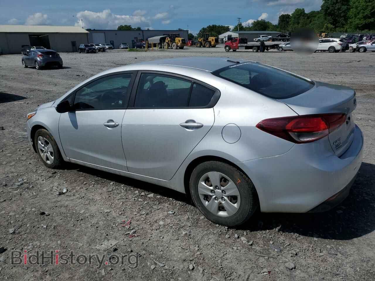 2017 KIA FORTE - VIN: 3KPFL4A78HE094202 - Photo 2