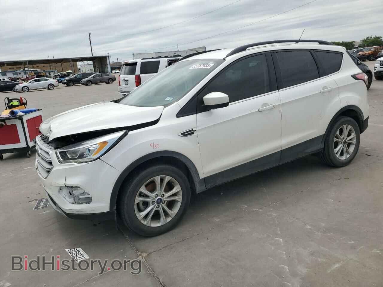 Фотография 1FMCU0HD6JUD61585 - FORD ESCAPE 2018
