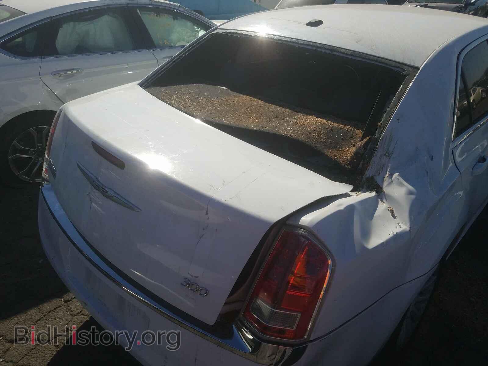 2013 CHRYSLER 300 - VIN: 2C3CCAAG2DH527632 - Фото 9