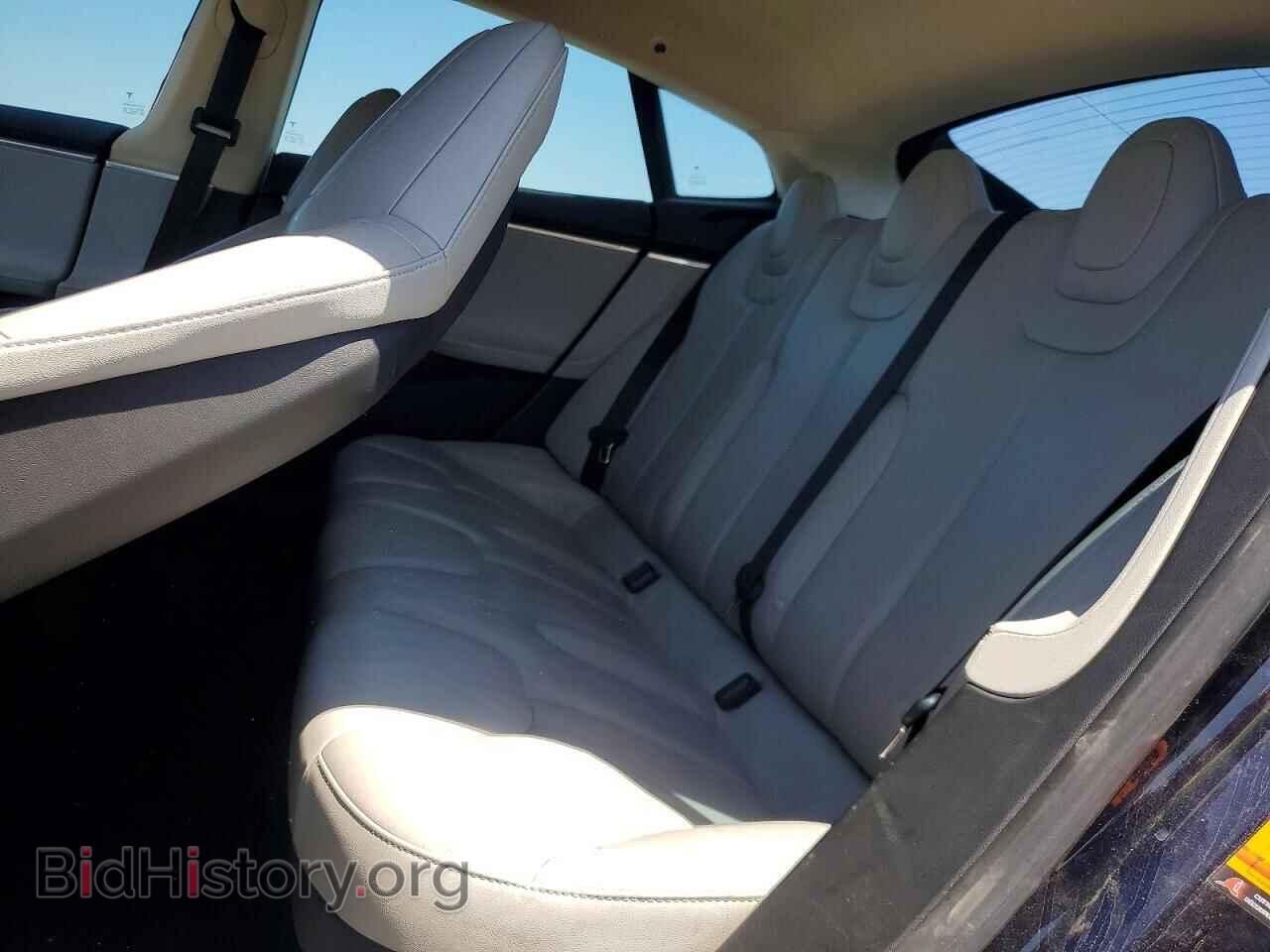 2014 TESLA MODEL S - VIN: 5YJSA1H15EFP51905 - Фото 10