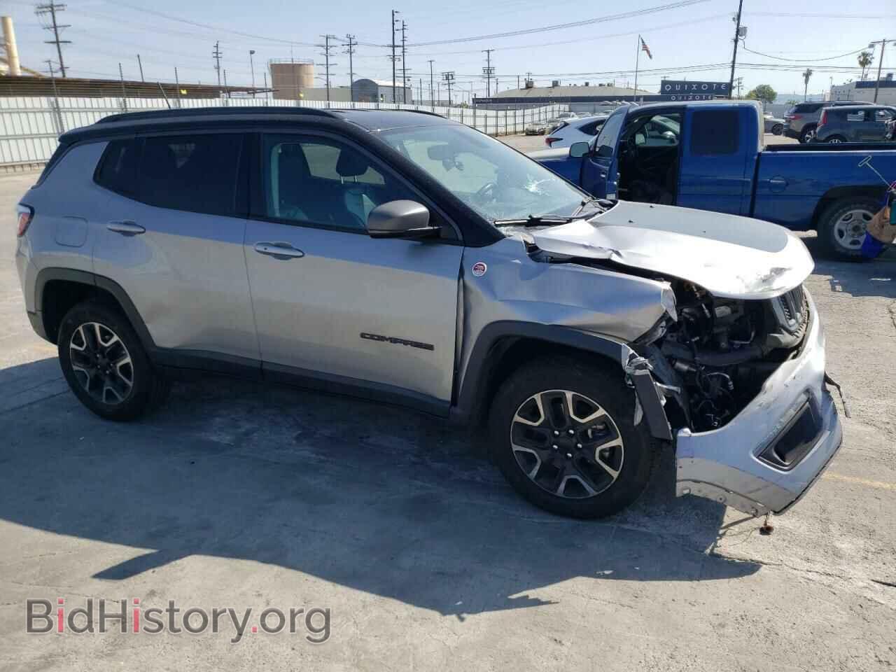 2019 JEEP COMPASS - VIN: 3C4NJDDB3KT748138 - Фото 4