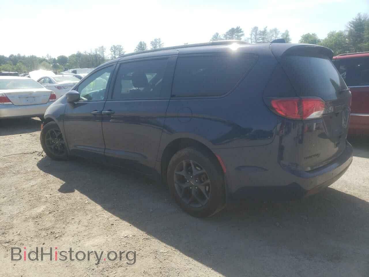 2019 CHRYSLER PACIFICA - VIN: 2C4RC1EGXKR655737 - Фото 2