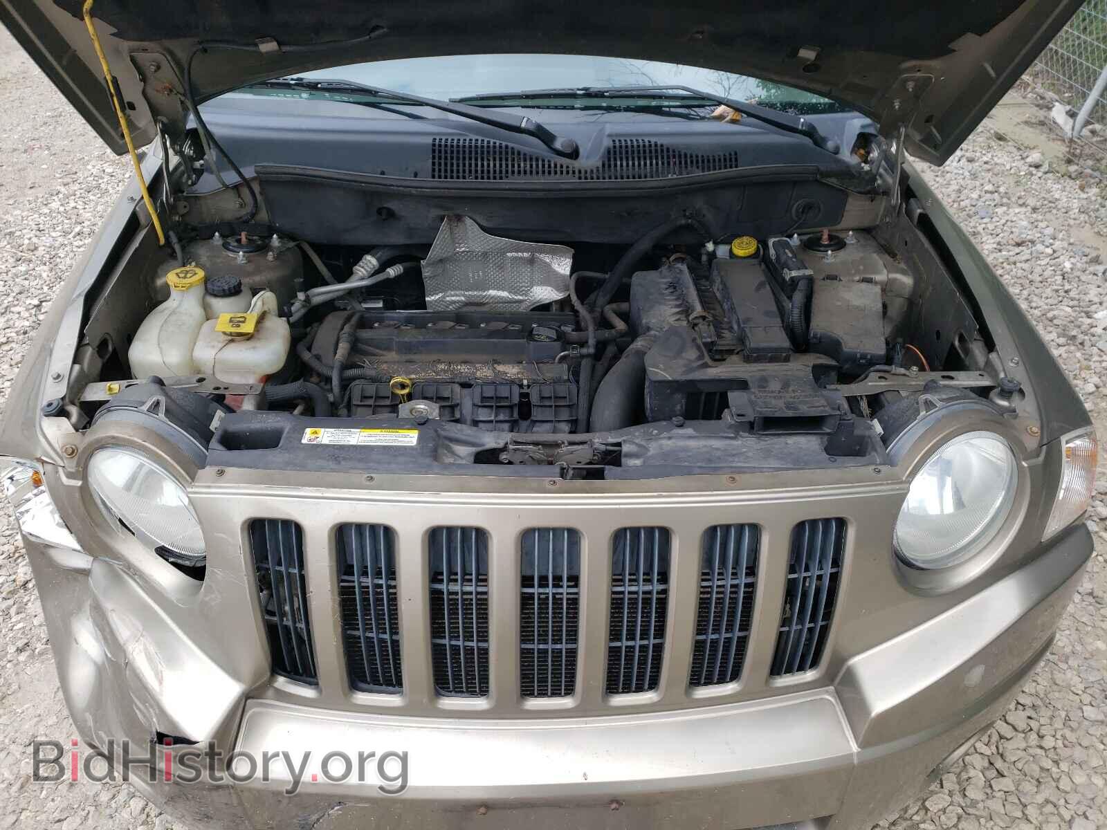 2008 JEEP COMPASS - VIN: 1J8FT47008D520940 - Фото 7