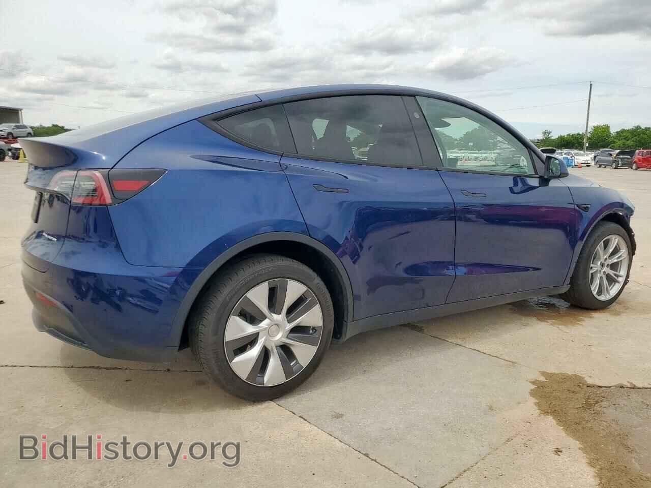 2024 TESLA MODEL Y - VIN: 7SAYGDEE2RF986014 - Photo 3