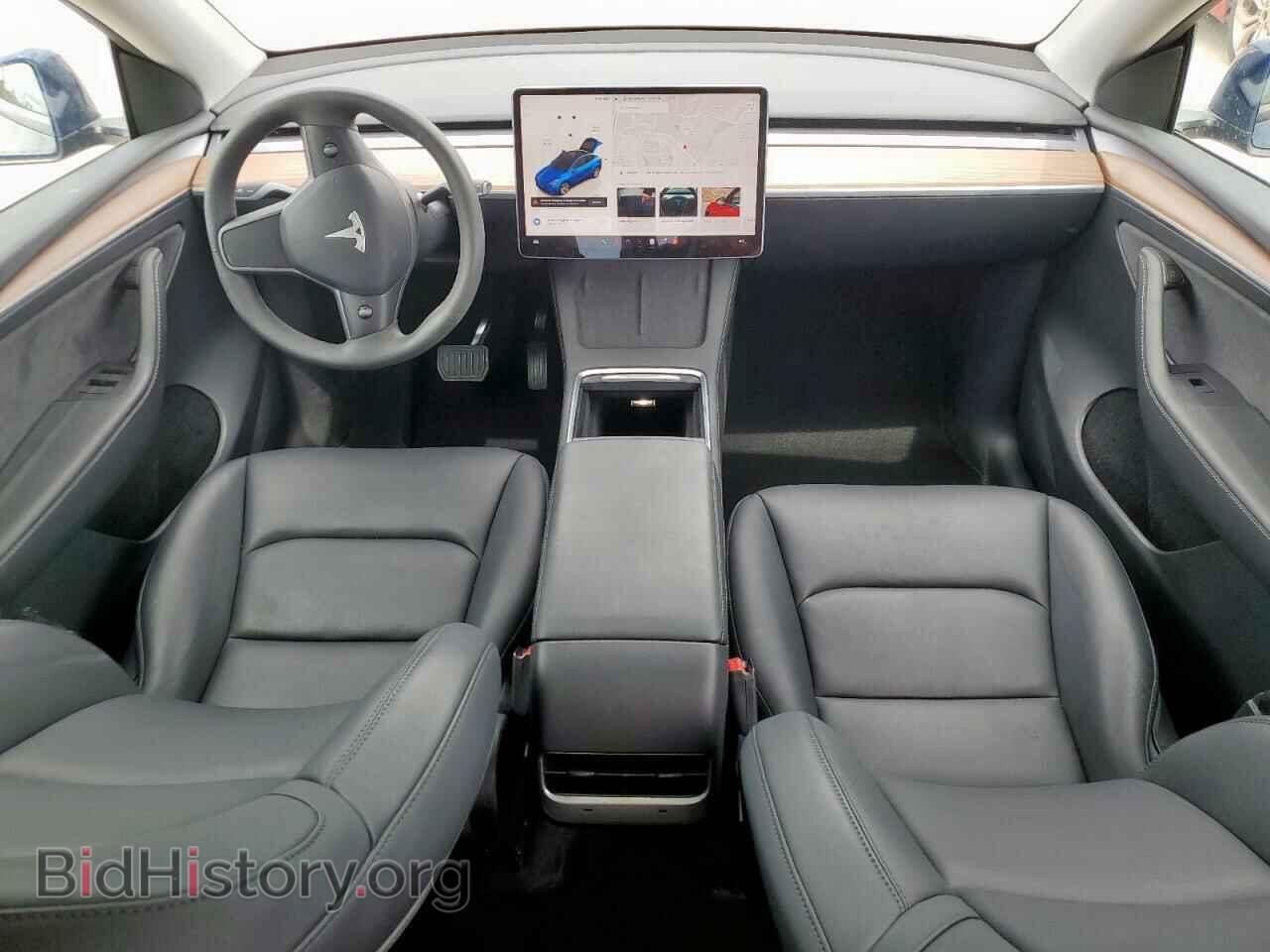 2024 TESLA MODEL Y - VIN: 7SAYGDEE2RF986014 - Photo 8