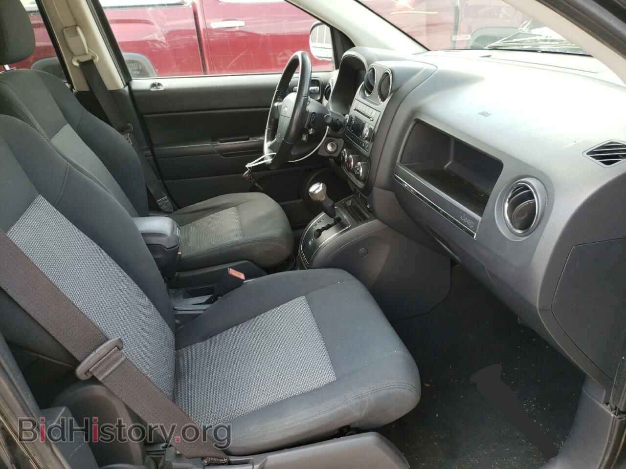 2010 JEEP COMPASS - VIN: 1J4NT4FB3AD506858 - Фото 5