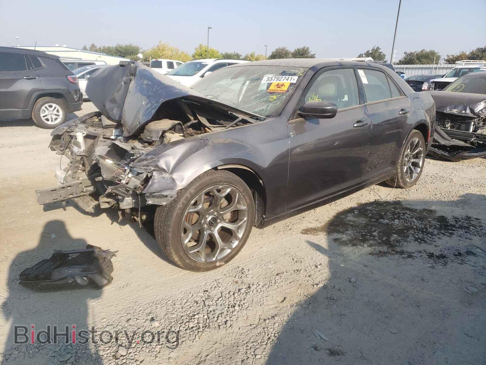 2017 CHRYSLER 300 - VIN: 2C3CCABG4HH548342 - Фото 2