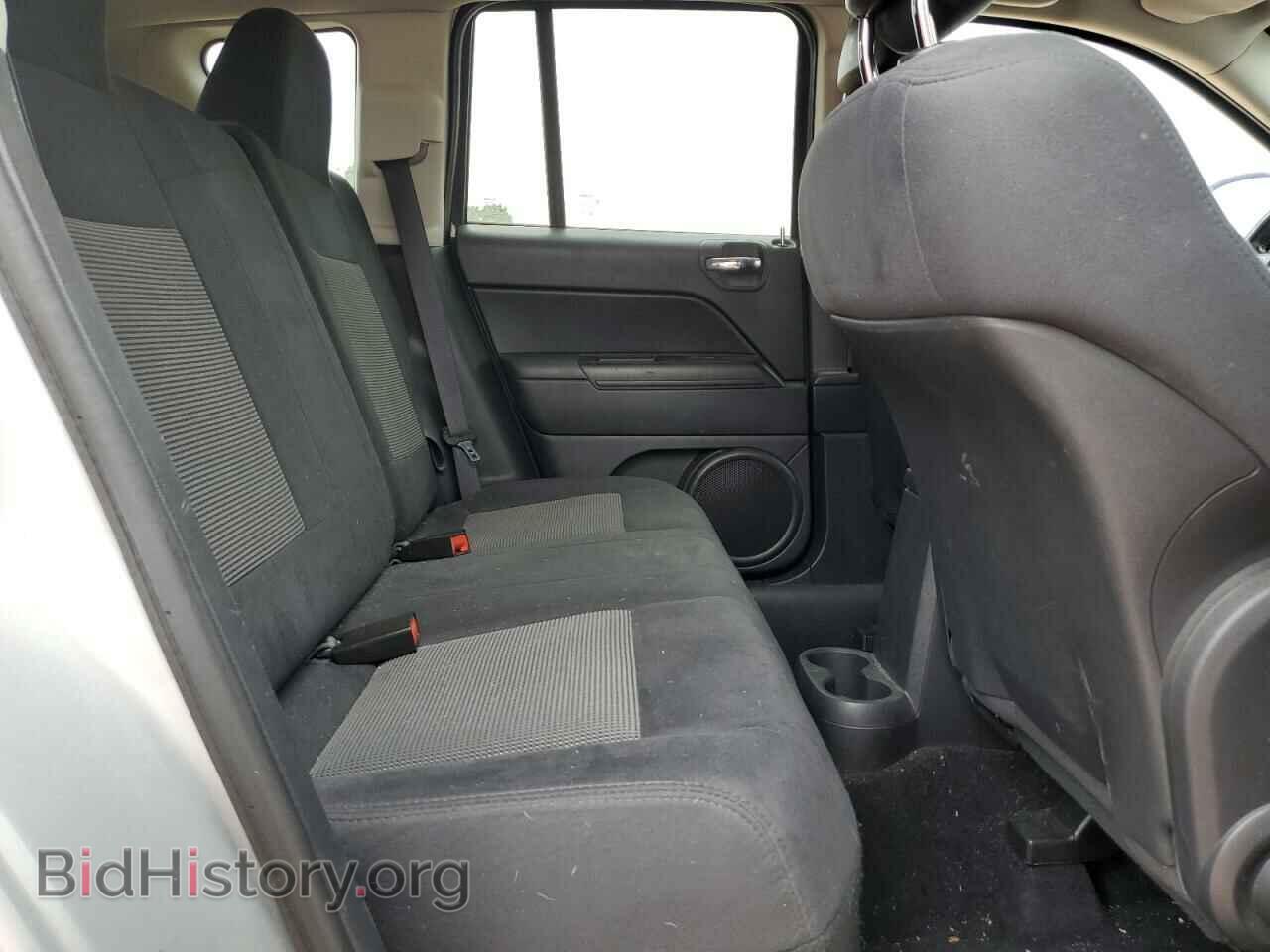 2011 JEEP COMPASS - VIN: 1J4NT1FB6BD256497 - Photo 10