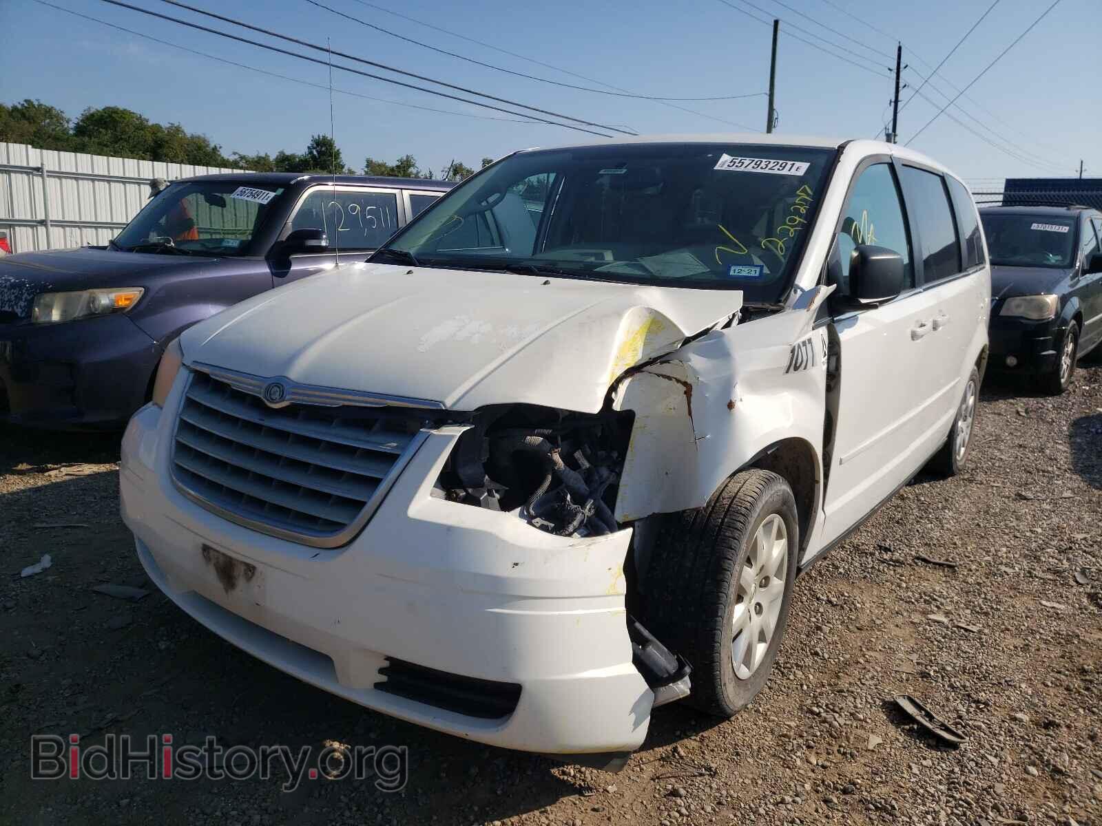 2010 CHRYSLER MINIVAN - VIN: 2A4RR4DE8AR229277 - Photo 2