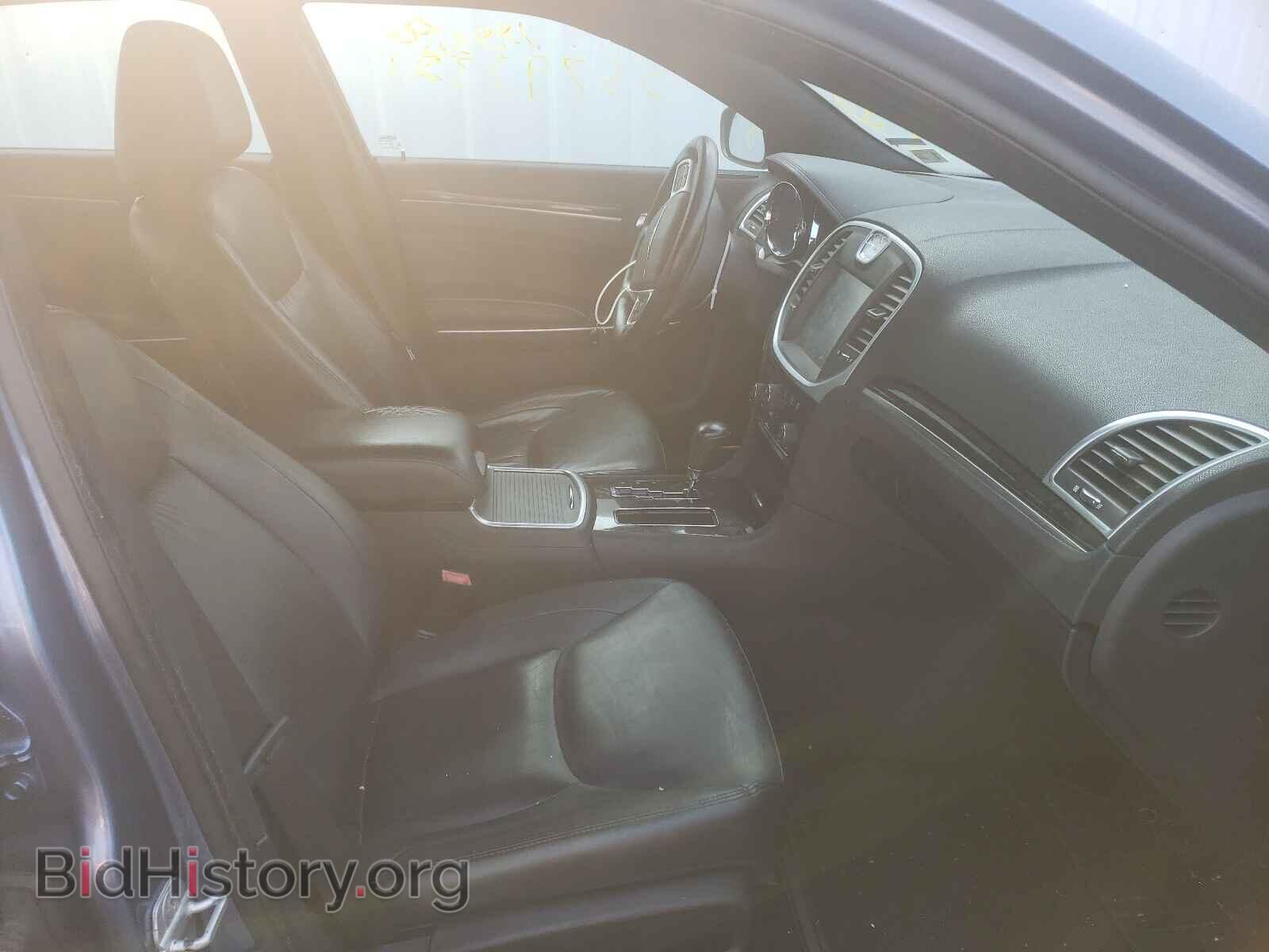 2011 CHRYSLER 300 - VIN: 2C3CA5CGXBH592431 - Фото 5