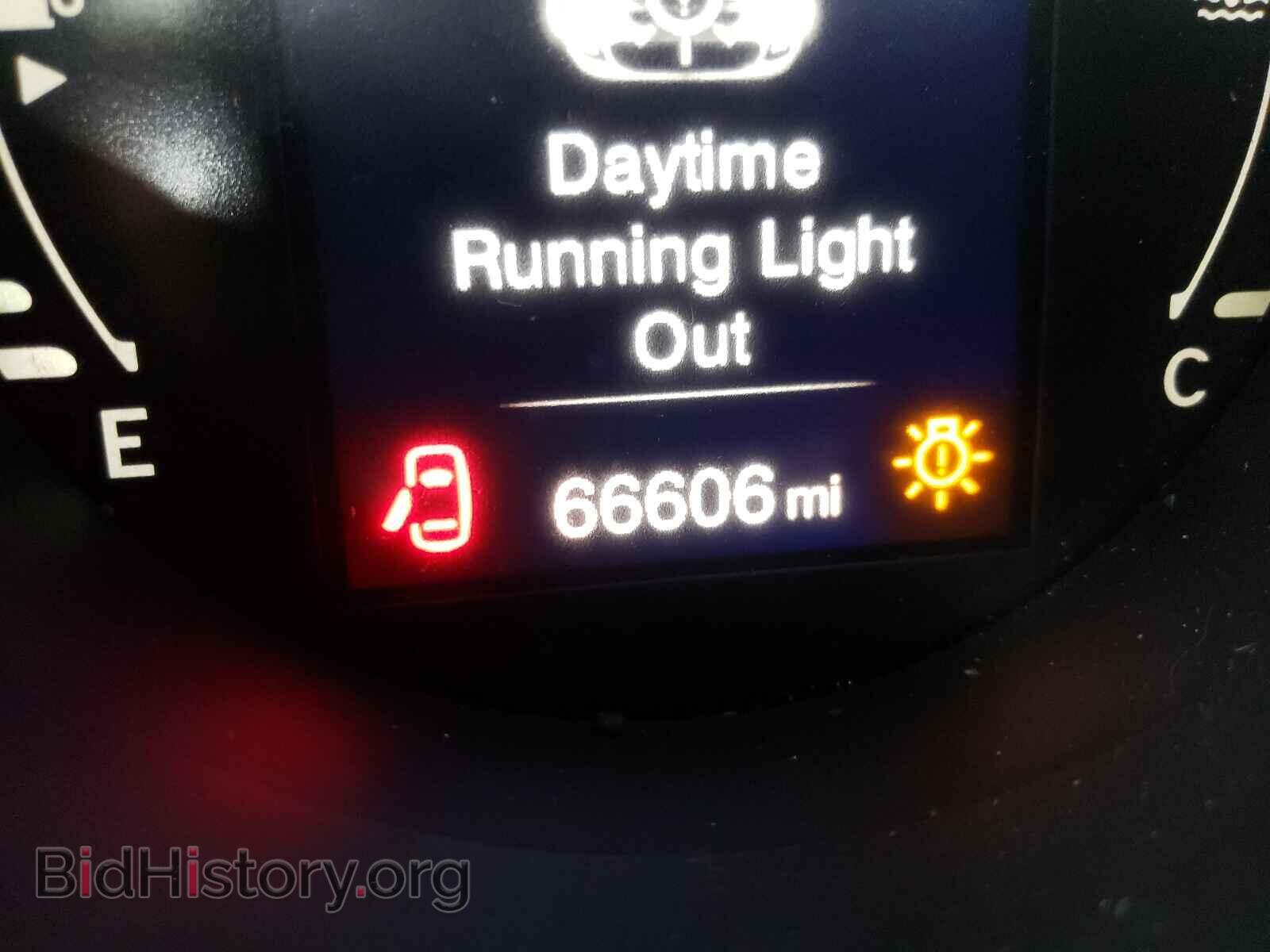 2016 FIAT 500 - VIN: ZFBCFYBTXGP458764 - Фото 8