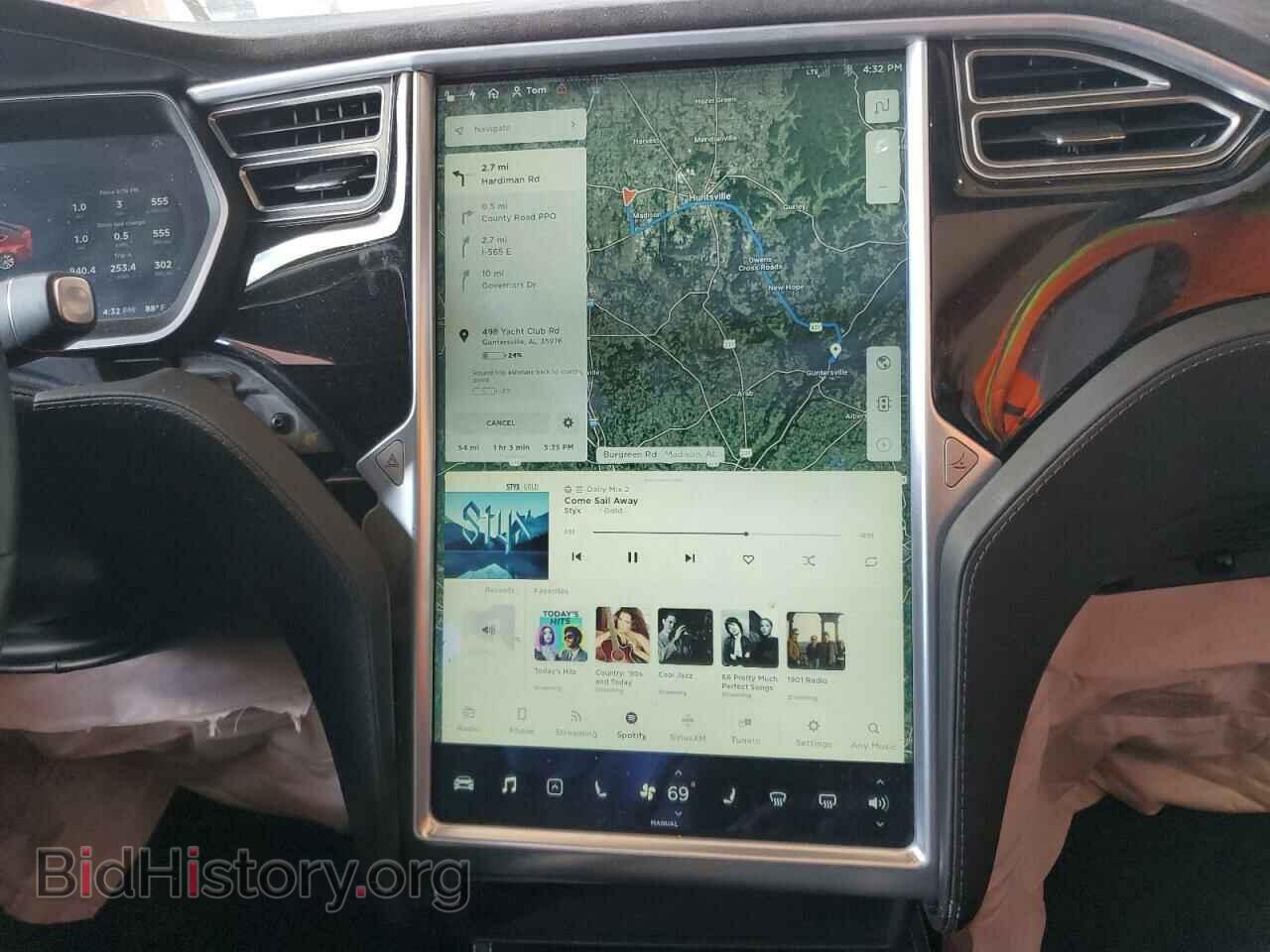 2015 TESLA MODEL S - VIN: 5YJSA1V27FF097410 - Photo 9