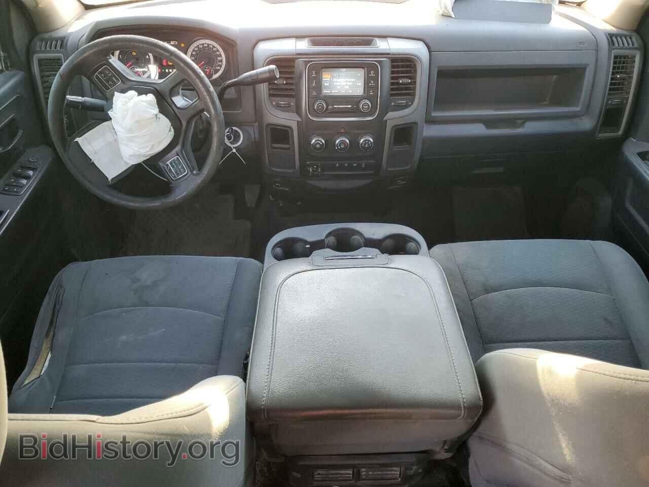 2018 RAM All Models - VIN: 3C6UR4CL4JG120702 - Фото 8