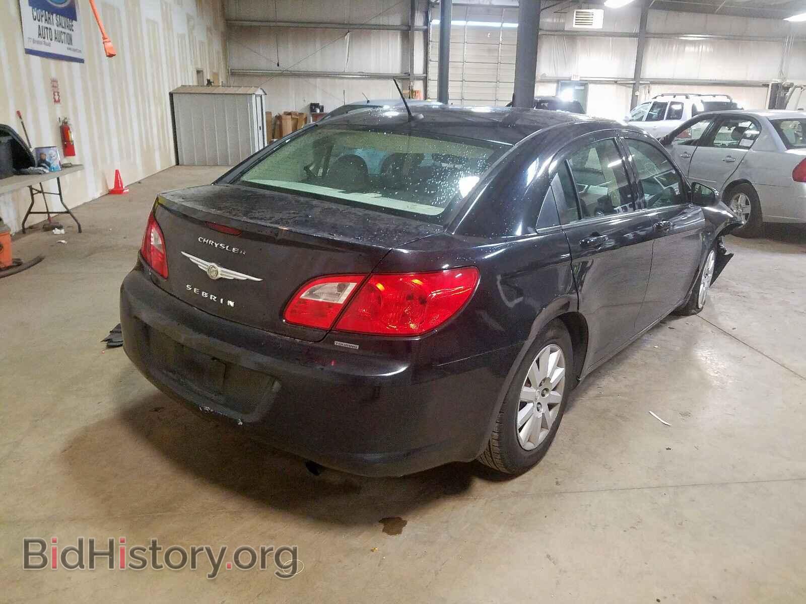 2010 CHRYSLER SEBRING - VIN: 1C3CC4FB6AN103095 - Фото 4