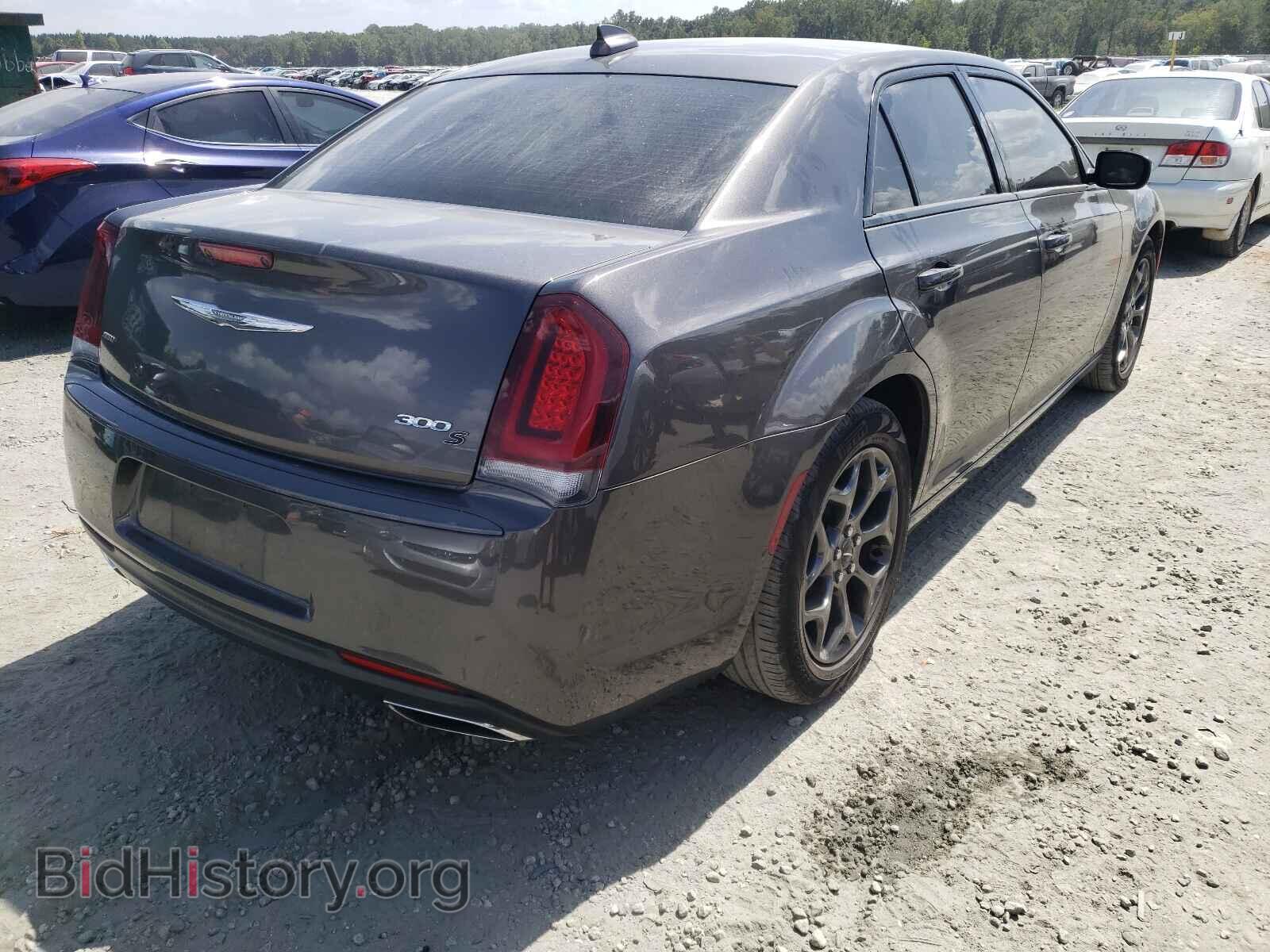 2018 CHRYSLER 300 - VIN: 2C3CCAGGXJH226562 - Фото 4