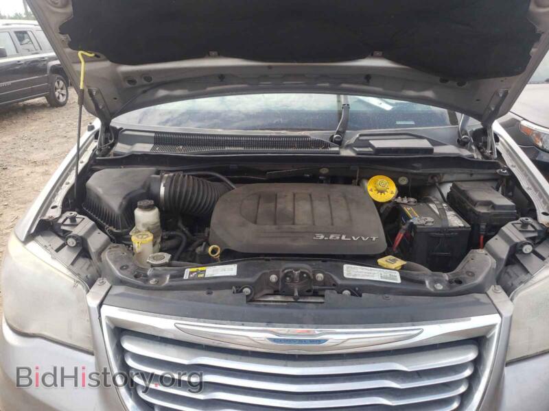 2014 Chrysler MINIVAN (VIN 2C4RC1CG7ER228927) — photo 7 of 10