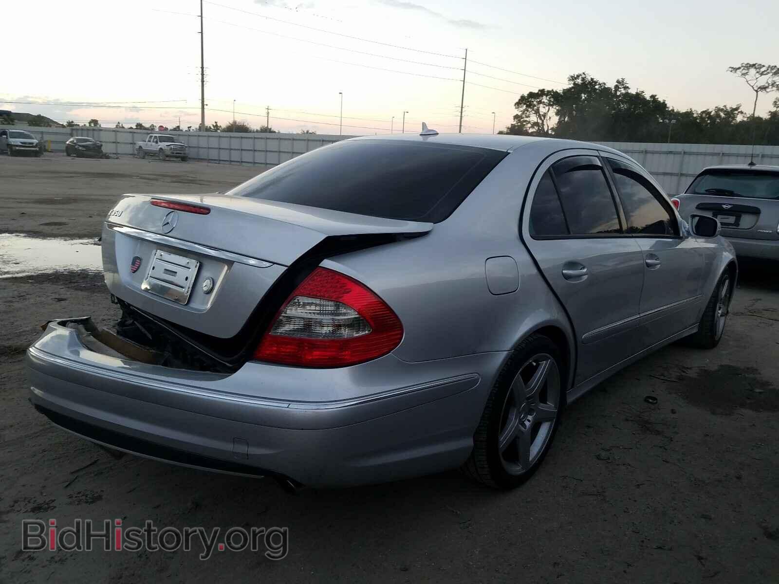 2009 MERCEDES-BENZ E-CLASS - VIN: WDBUF56X09B421511 - Фото 4
