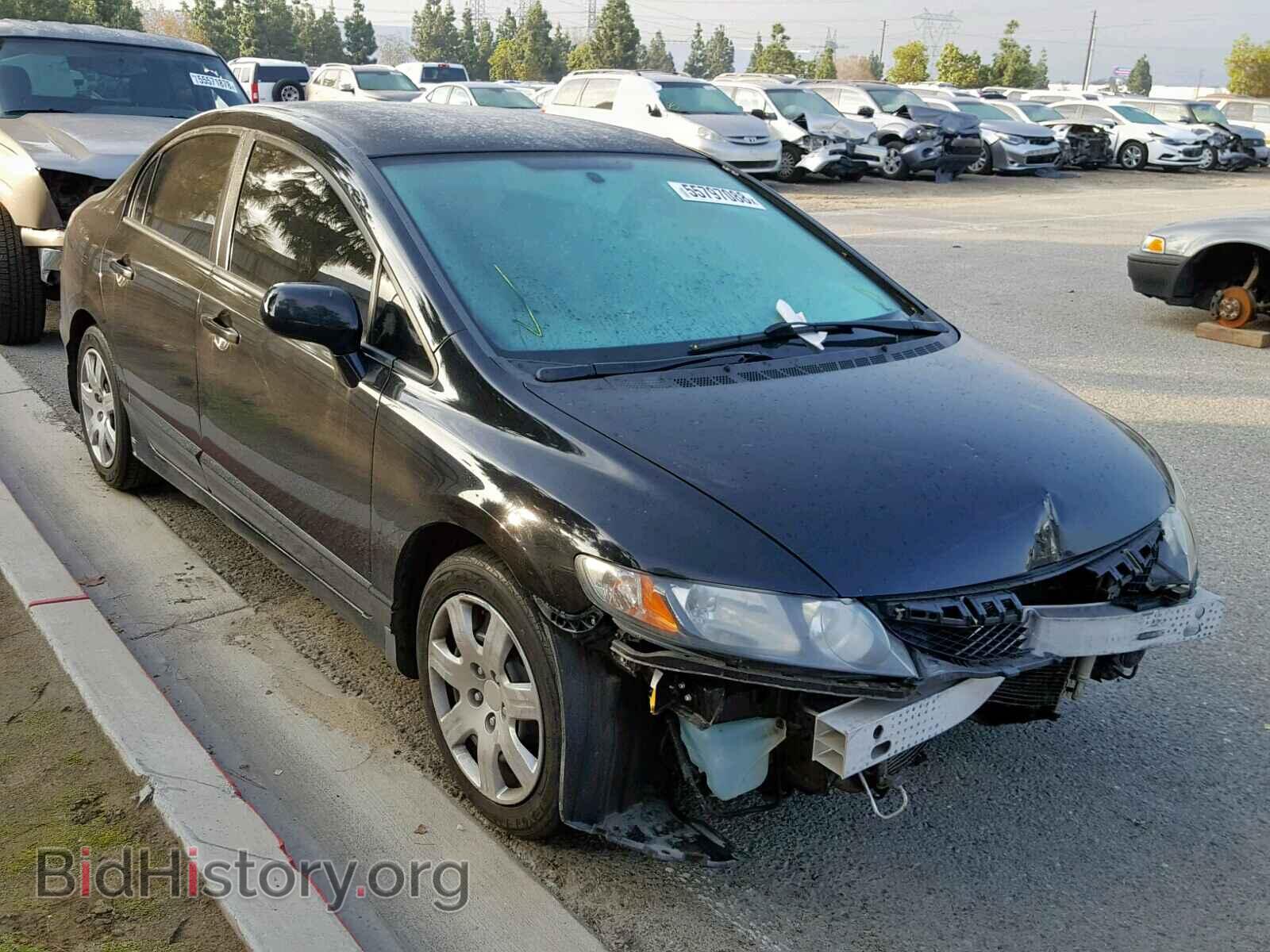 Photo 19XFA1F58BE010110 - HONDA CIVIC LX 2011