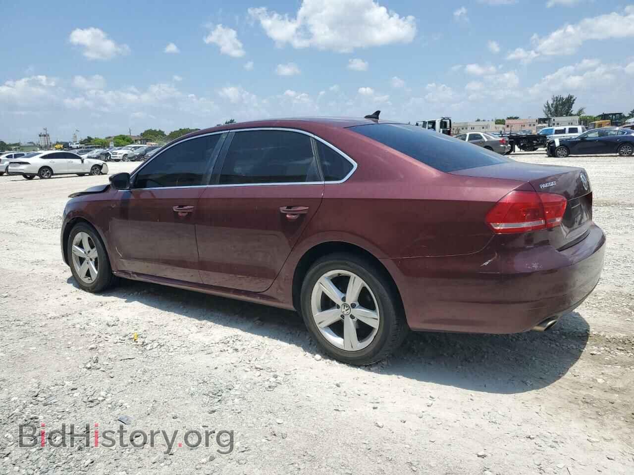 2013 VOLKSWAGEN PASSAT - VIN: 1VWBP7A38DC056193 - Фото 2