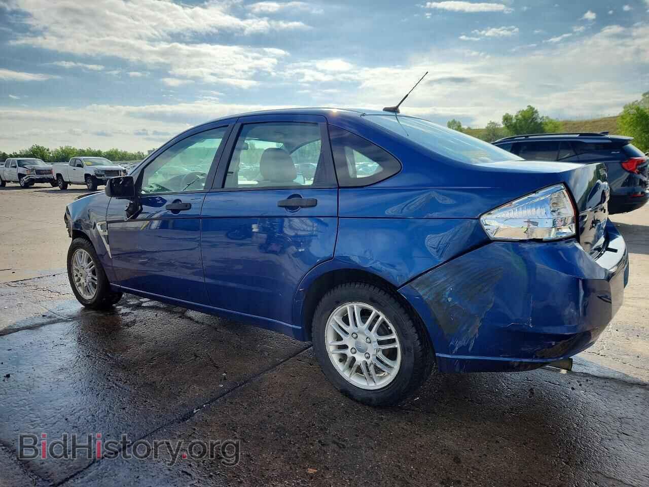 2008 FORD FOCUS - VIN: 1FAHP35N08W128919 - Фото 2