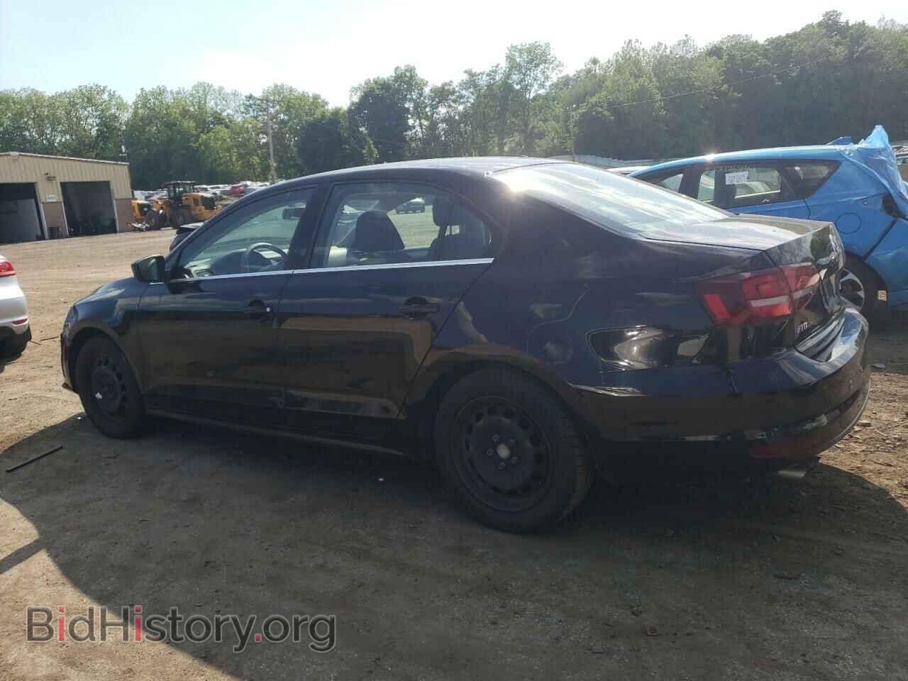 2017 VOLKSWAGEN JETTA - VIN: 3VW2B7AJ0HM383463 - Photo 2