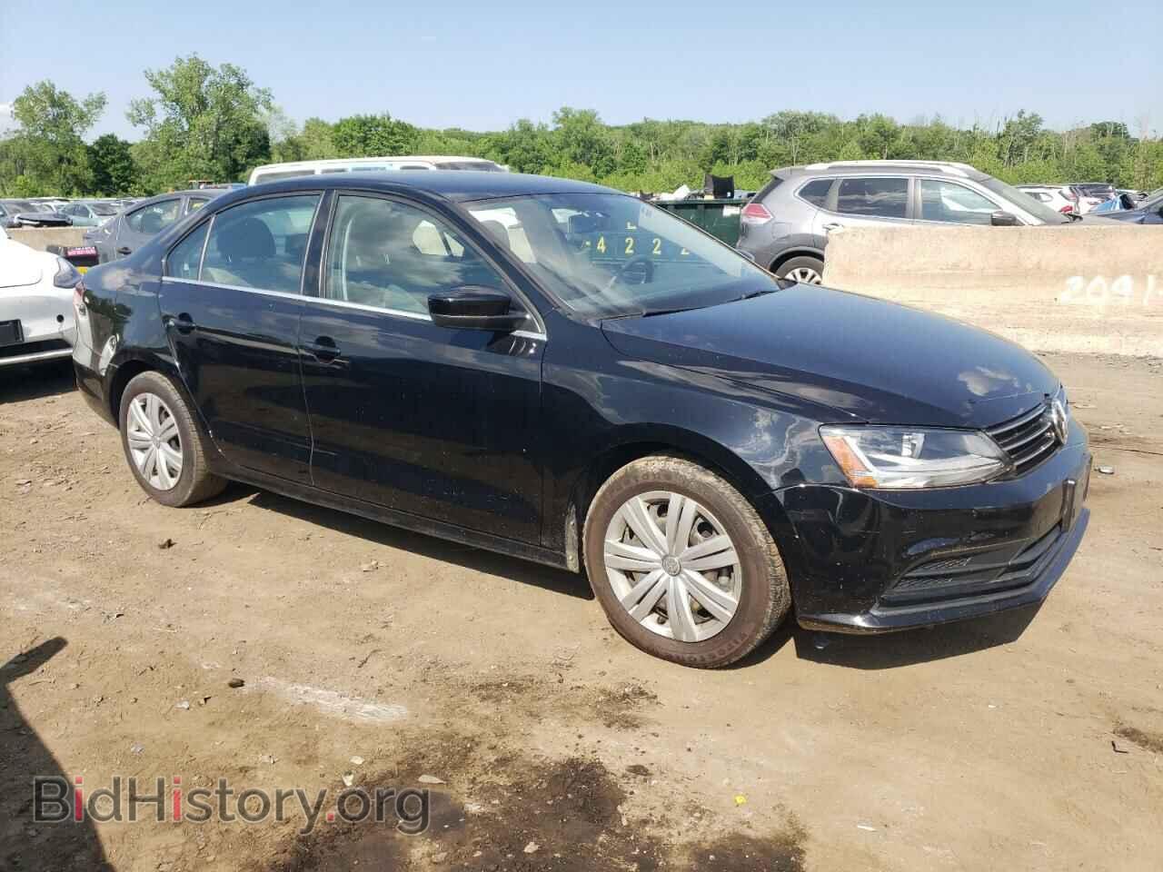 2017 VOLKSWAGEN JETTA - VIN: 3VW2B7AJ0HM383463 - Photo 4