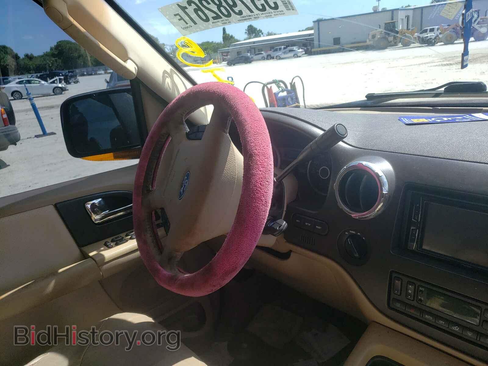 2006 FORD EXPEDITION - VIN: 1FMFU18546LA40959 - Фото 8