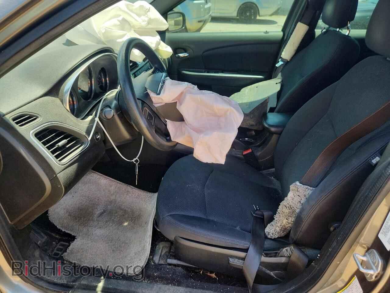 2013 CHRYSLER 200 - VIN: 1C3CCBAB4DN761952 - Photo 7