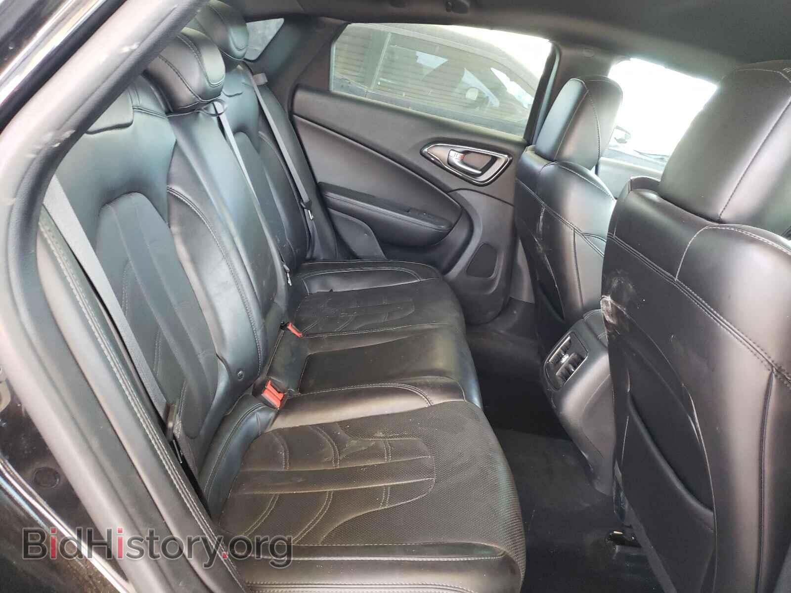 2016 CHRYSLER 200 - VIN: 1C3CCCBB3GN180287 - Фото 6