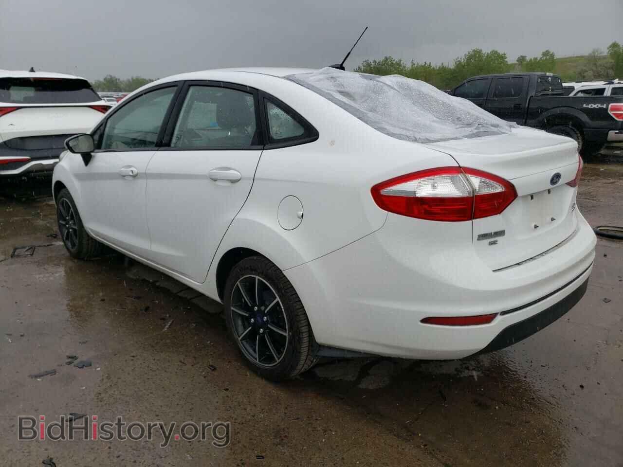 2017 FORD FIESTA - VIN: 3FADP4BJ8HM143111 - Фото 2