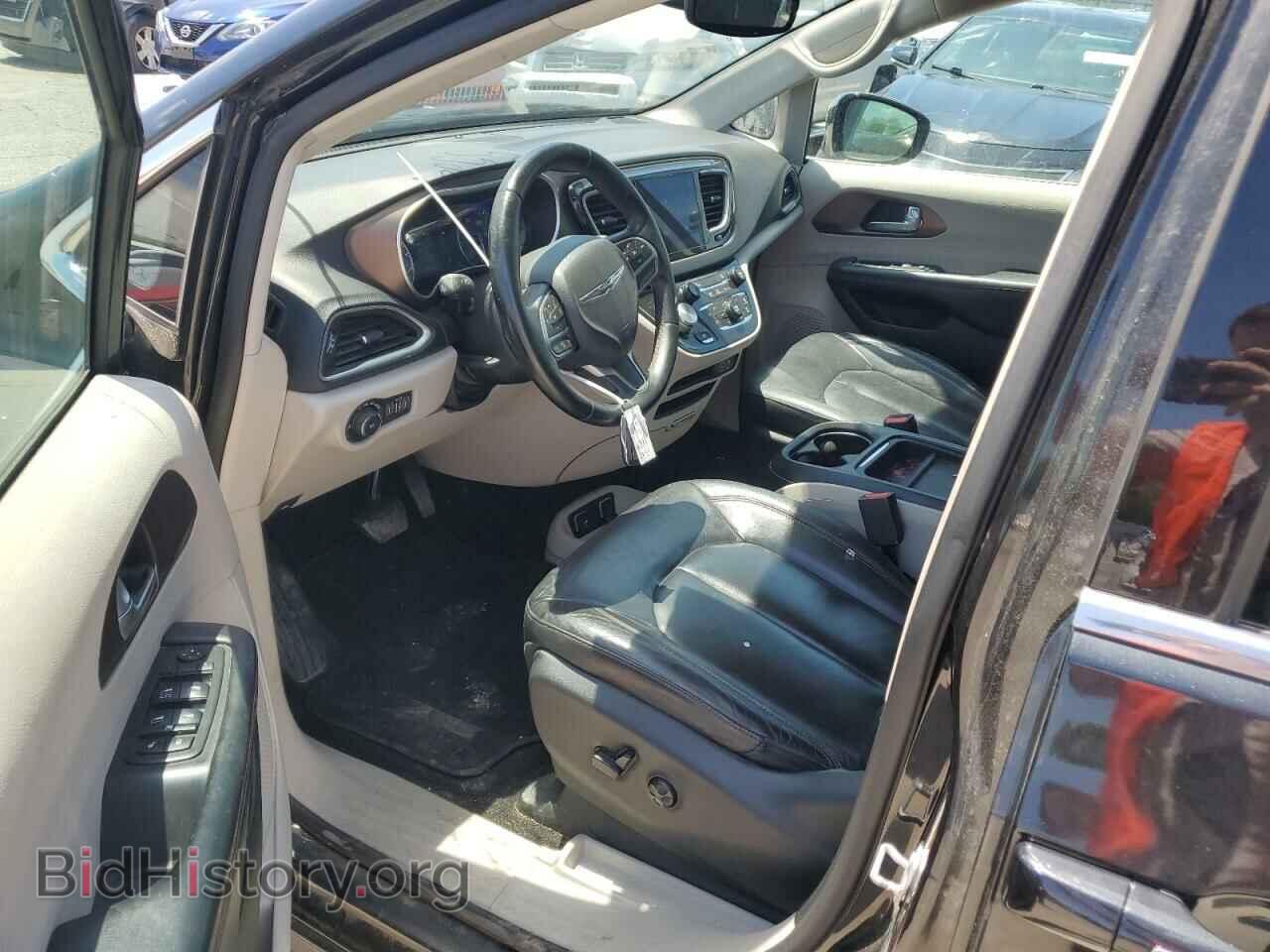 2017 CHRYSLER PACIFICA - VIN: 2C4RC1BG4HR668058 - Photo 8