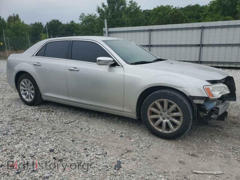 2012 Chrysler 300 (VIN 2C3CCACG5CH309776) — photo 4 of 12