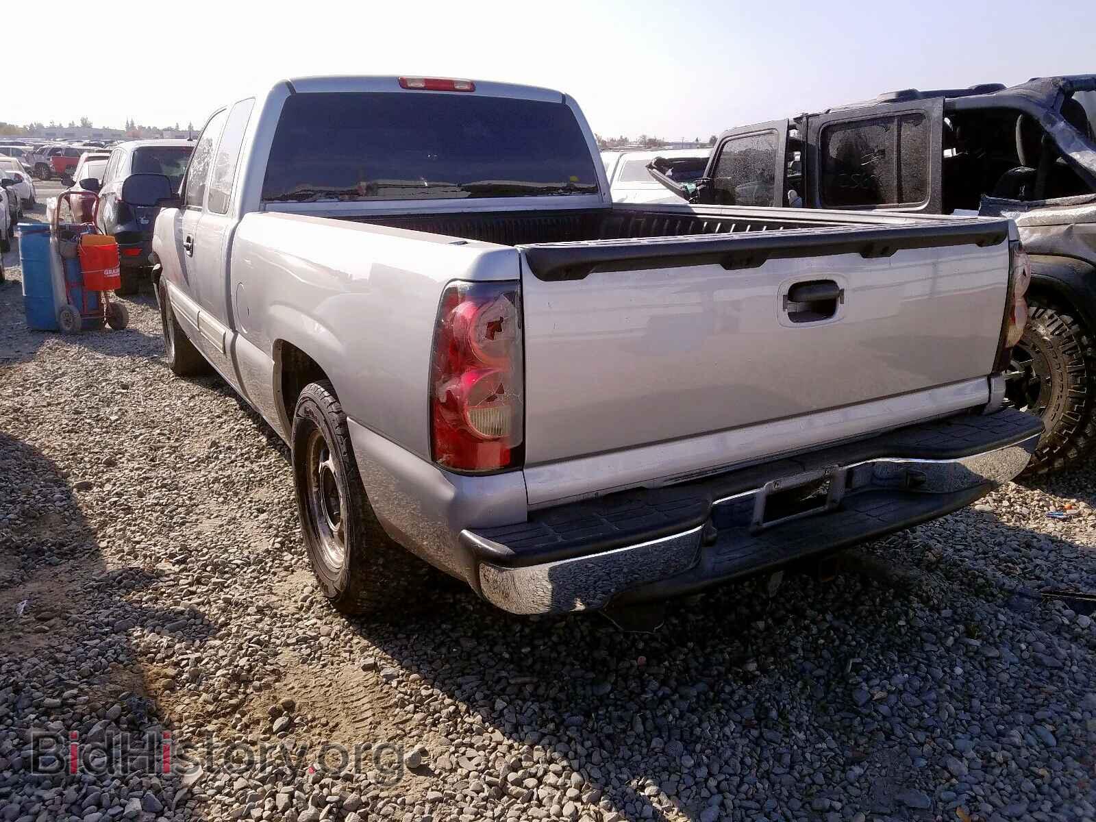 2005 CHEVROLET SILVERADO - VIN: 2GCEC19V351234873 - Фото 3