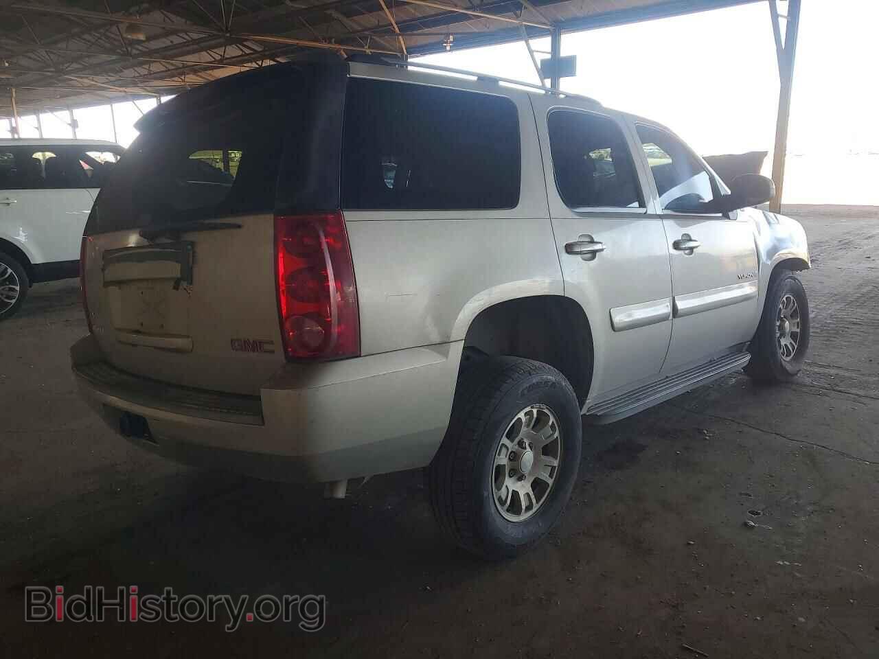 2007 GMC YUKON - VIN: 1GKFC13017R213407 - Фото 3