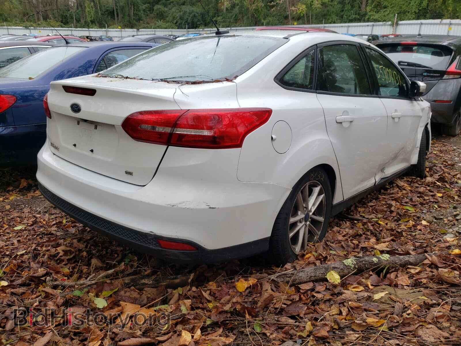 2016 FORD FOCUS - VIN: 1FADP3F23GL305272 - Photo 4