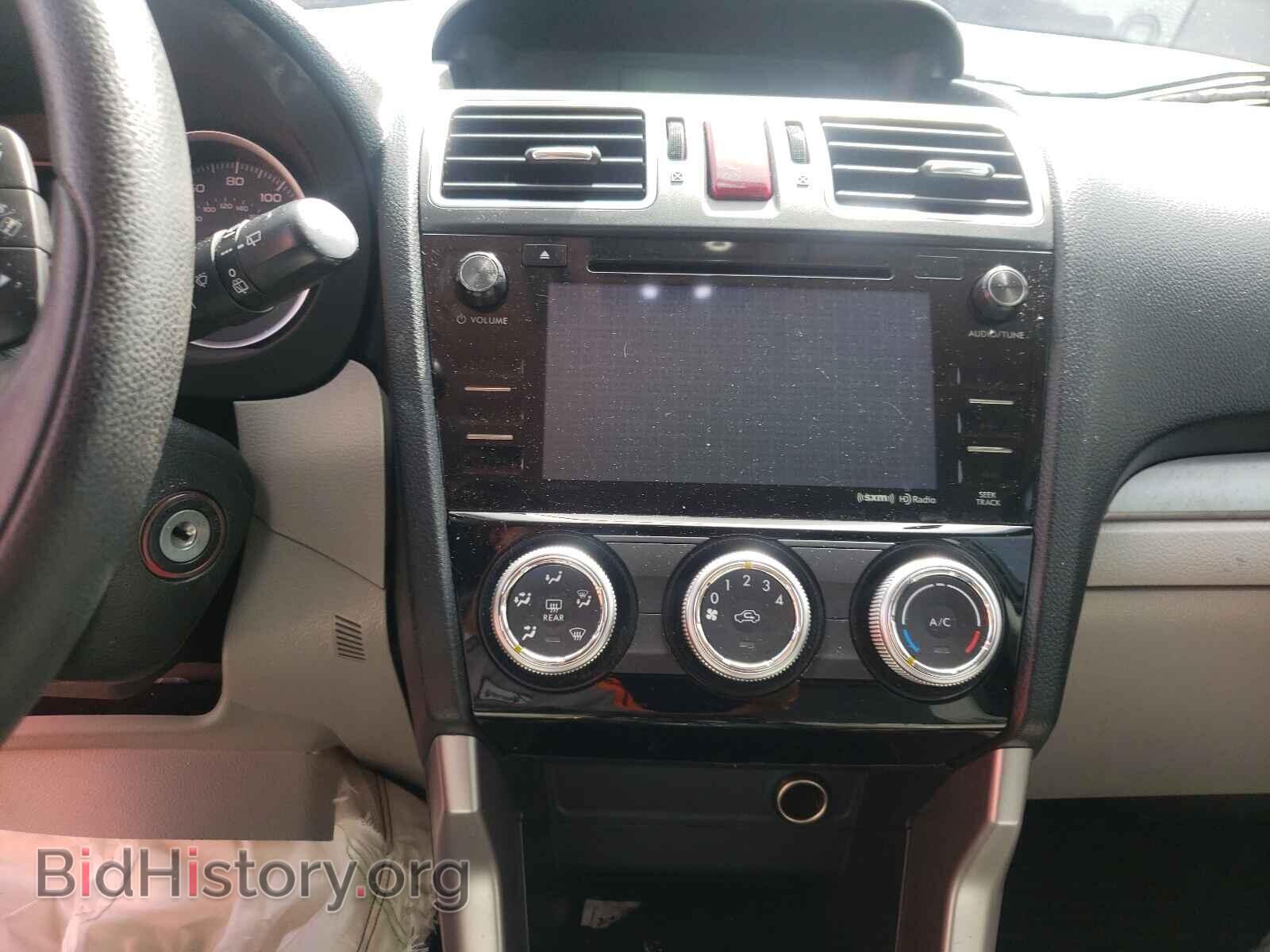 2016 SUBARU FORESTER - VIN: JF2SJADC8GH557722 - Фото 9