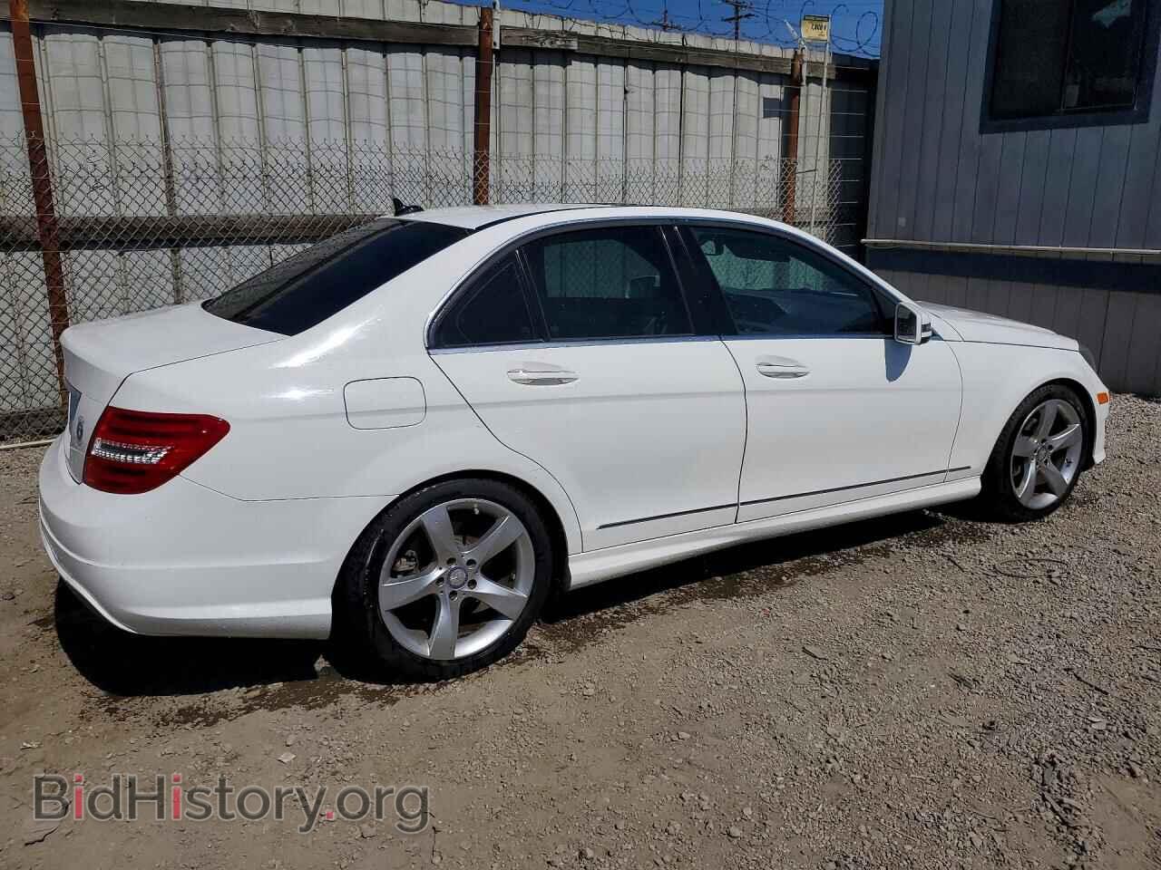 2014 MERCEDES-BENZ C-CLASS - VIN: WDDGF4HB2EA965606 - Фото 3