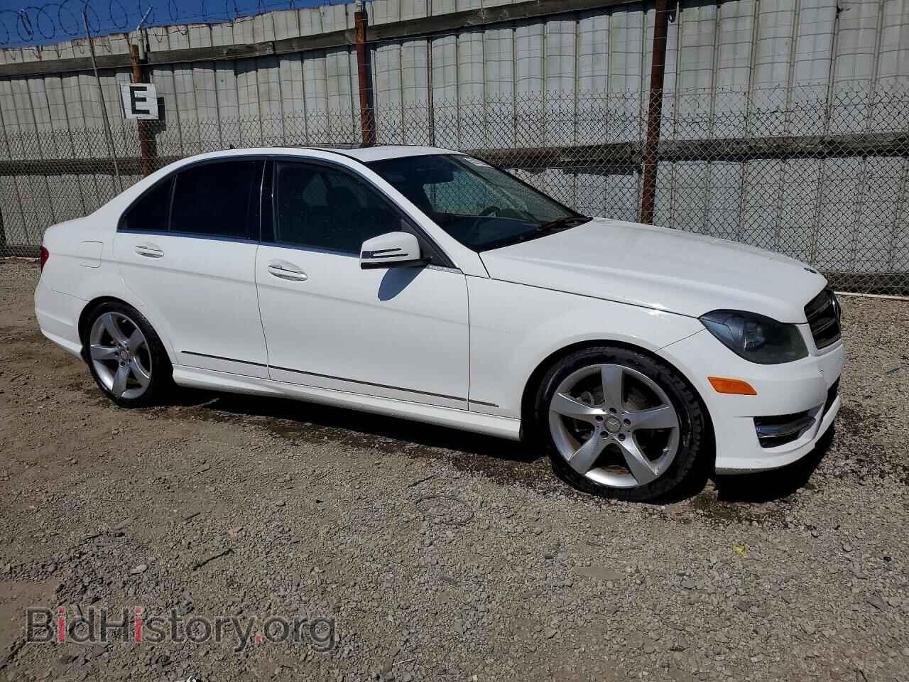 2014 MERCEDES-BENZ C-CLASS - VIN: WDDGF4HB2EA965606 - Фото 4