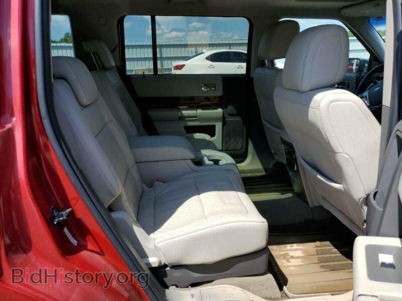 2010 Ford FLEX (VIN 2FMGK5DC2ABB30464) — photo 6 of 10