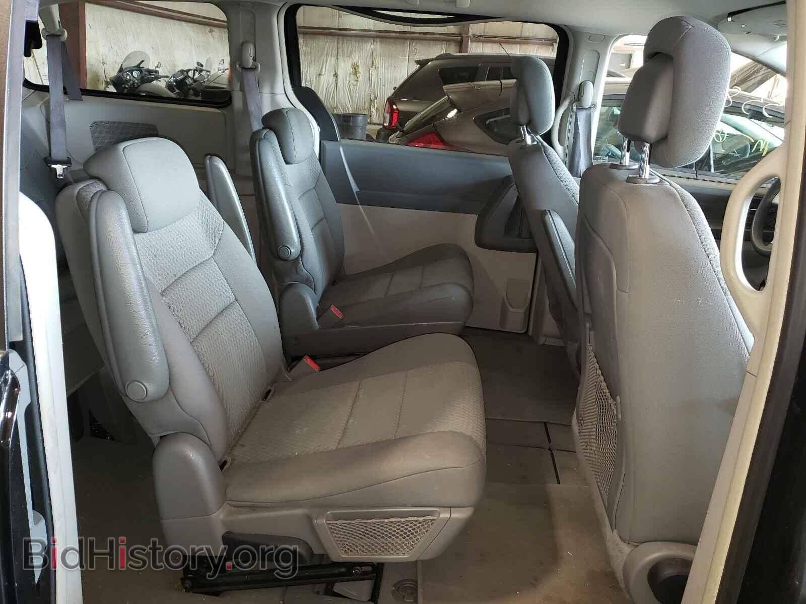 2010 CHRYSLER MINIVAN - VIN: 2A4RR2D1XAR361278 - Photo 6
